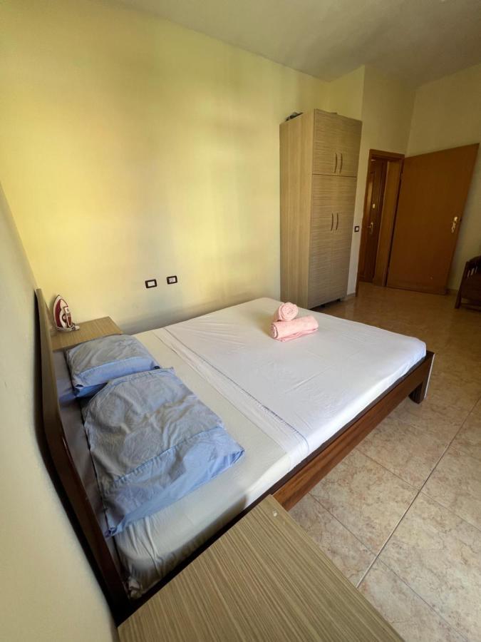 House For Rent Jurgen Villa Golem  Exterior photo