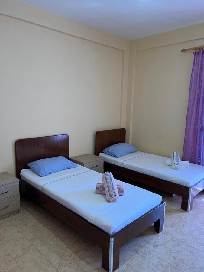 House For Rent Jurgen Villa Golem  Exterior photo