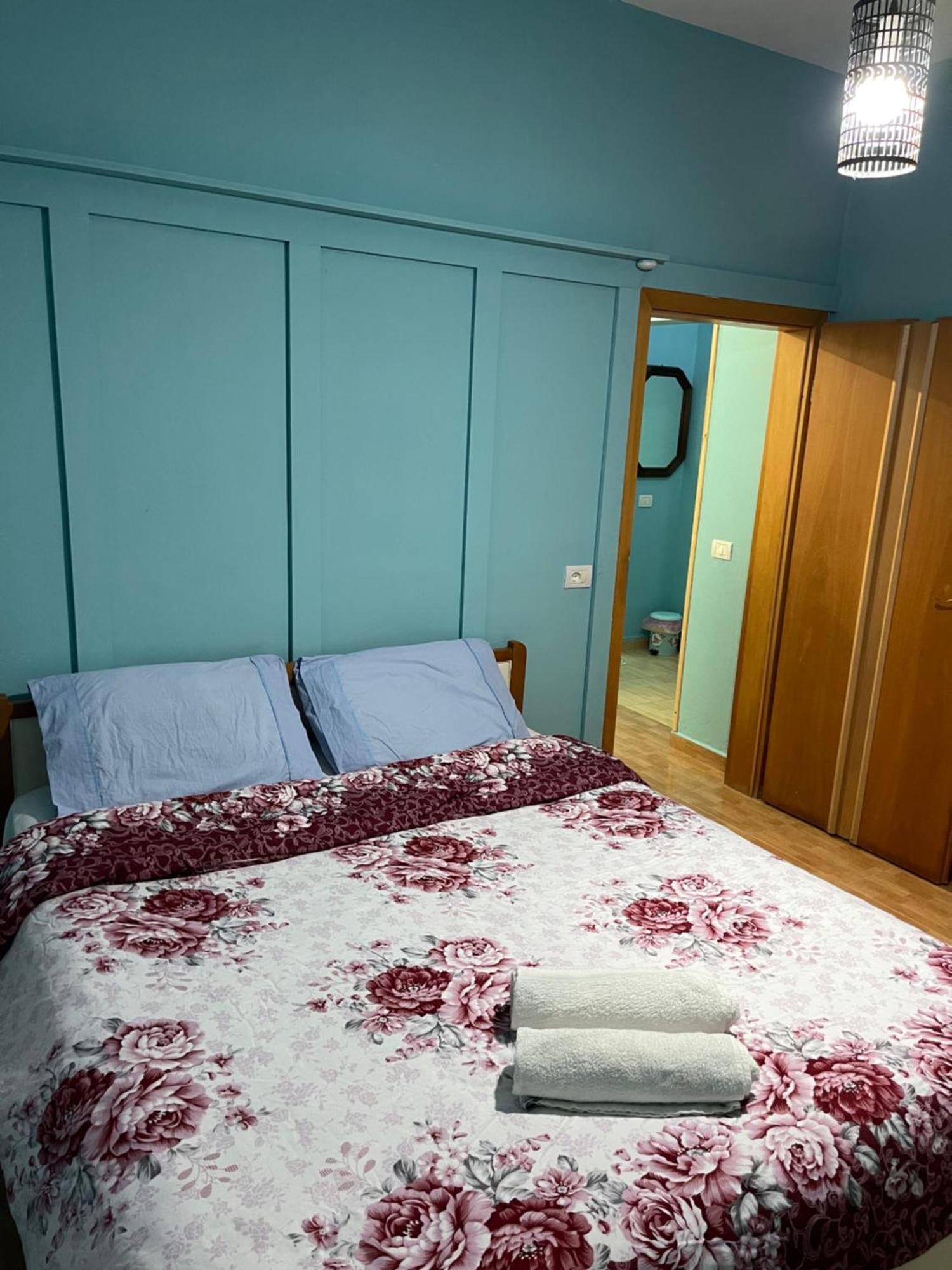 House For Rent Jurgen Villa Golem  Exterior photo