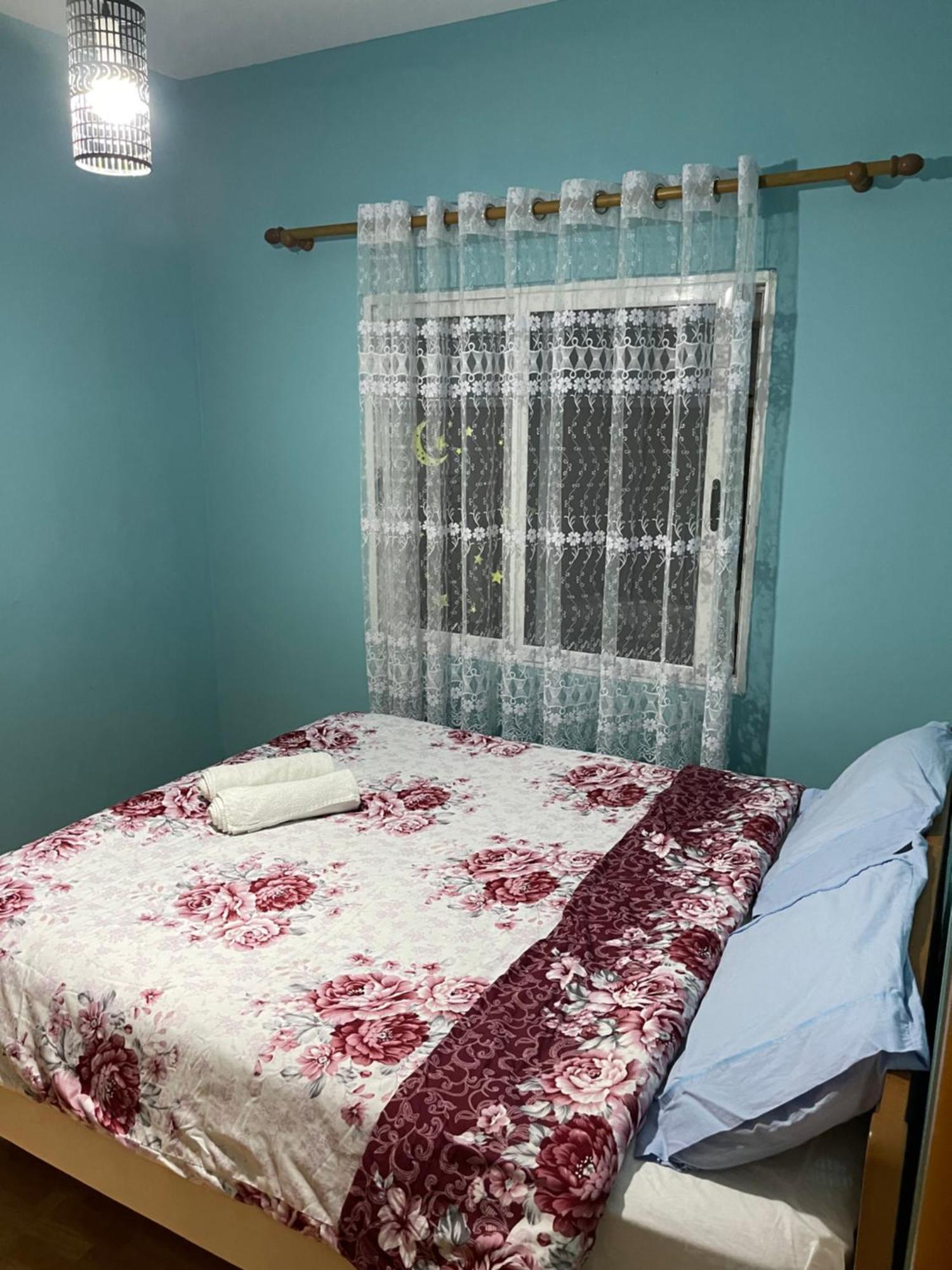 House For Rent Jurgen Villa Golem  Exterior photo