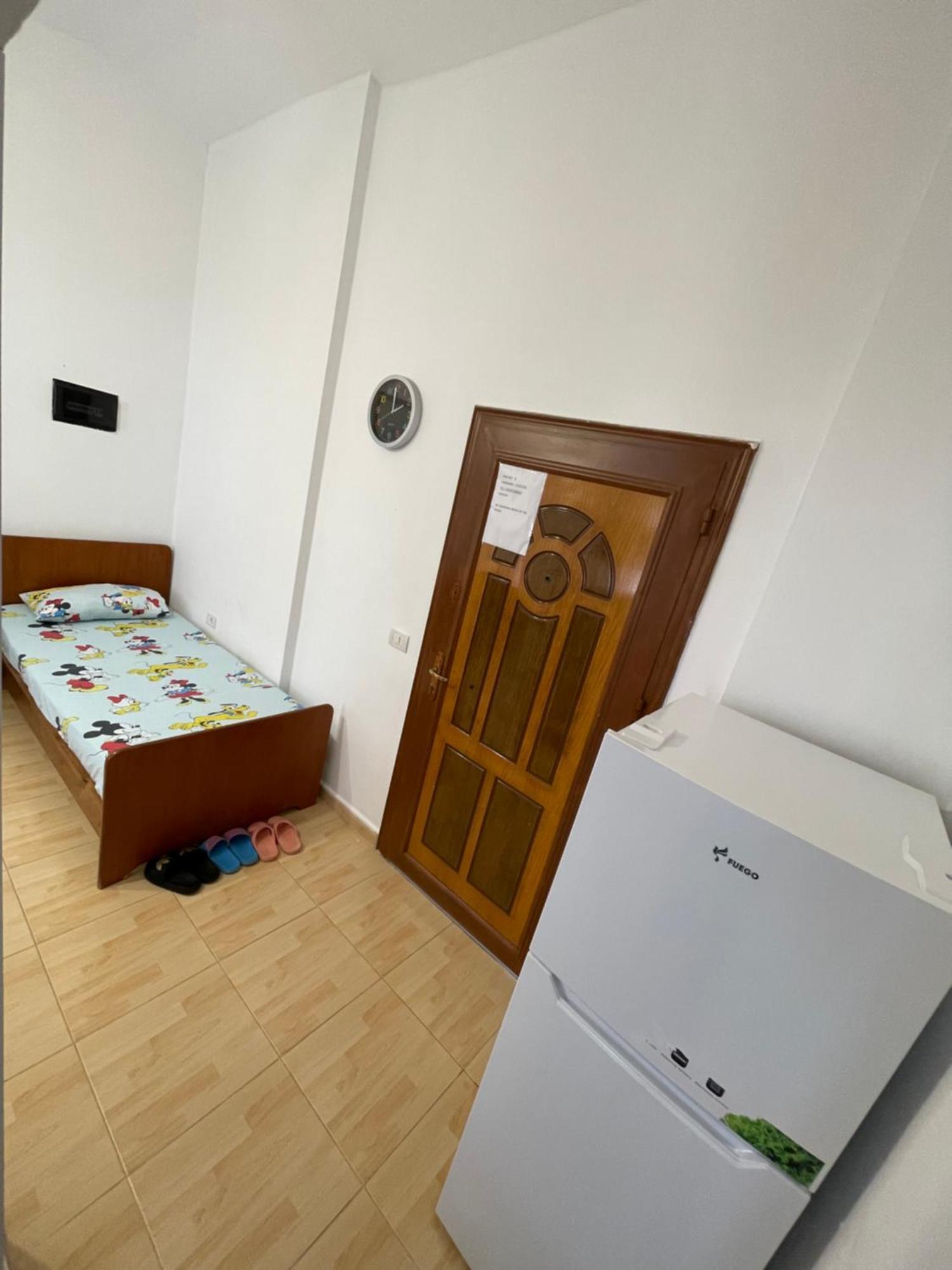 House For Rent Jurgen Villa Golem  Exterior photo