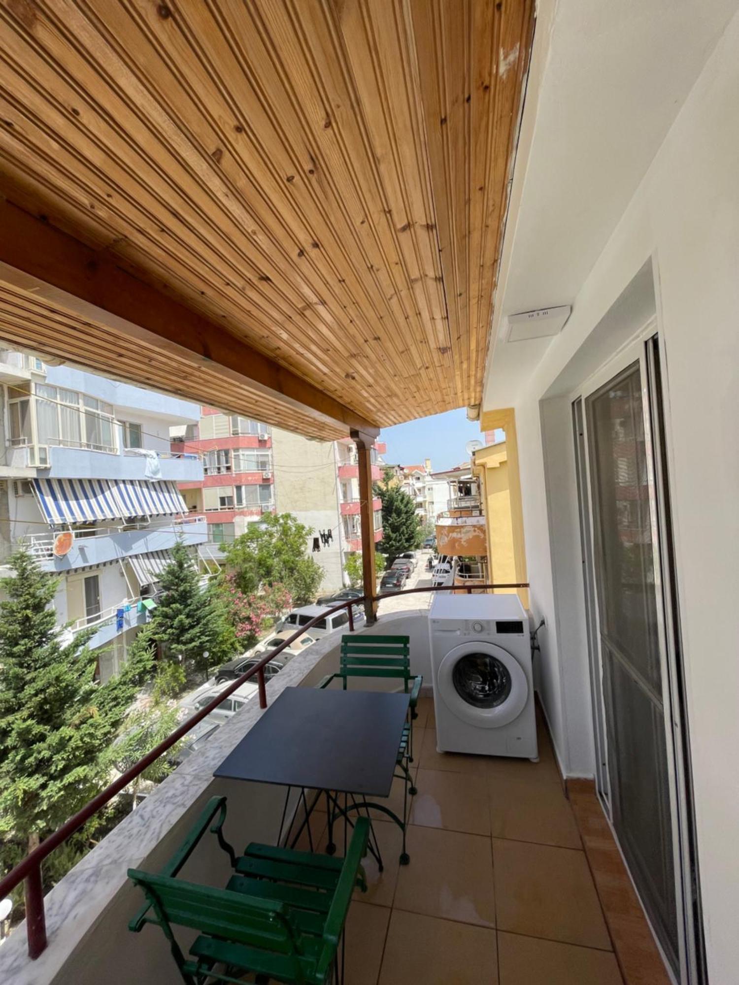 House For Rent Jurgen Villa Golem  Exterior photo